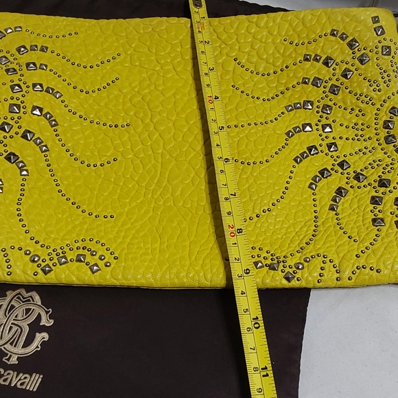 ROBERTO CAVALLI YELLOW & SILVERSTONE HAND CLUTCH - Picture 7 of 7